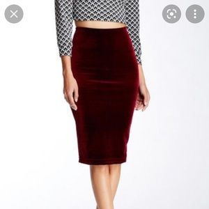 American Apparel Velvet Pencil Skirt